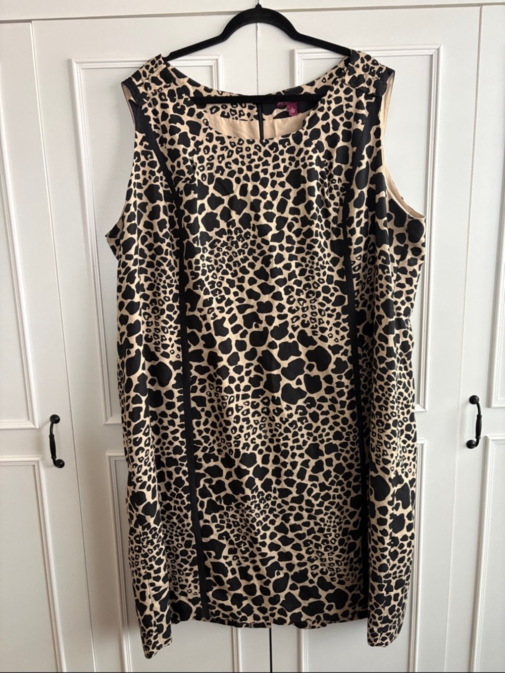 Jessica London Animal Print knee length Dress